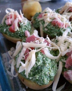 11186408_1073136322715029_1740118731_n