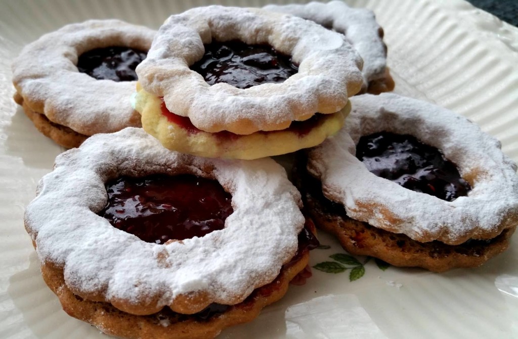 12596837_1179606318734695_1632050402_o